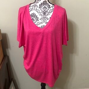 Relaxed V-Neck Short Sleeve Tee in Hot Pink